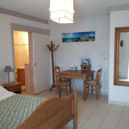 ヴァンヌ La Ferme Du Vincin Bed & Breakfast エクステリア 写真
