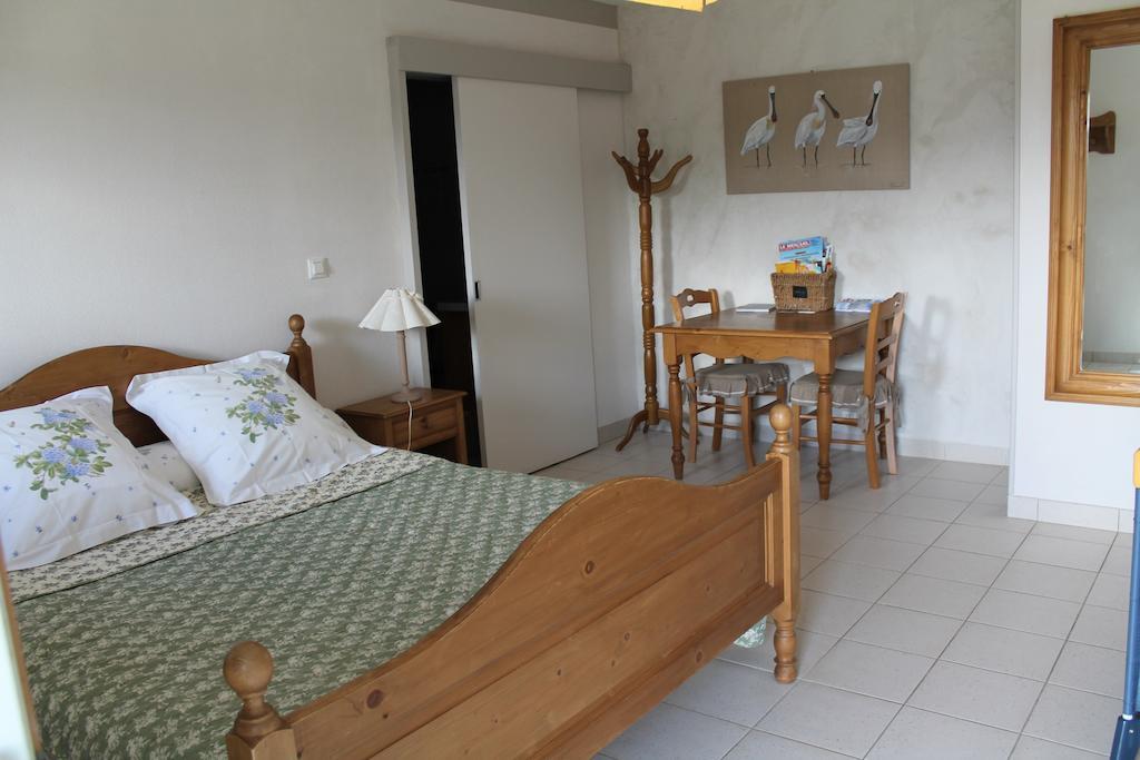 ヴァンヌ La Ferme Du Vincin Bed & Breakfast 部屋 写真