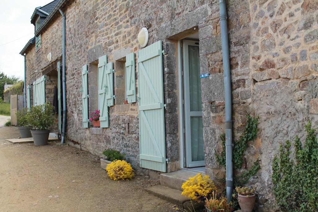 ヴァンヌ La Ferme Du Vincin Bed & Breakfast エクステリア 写真